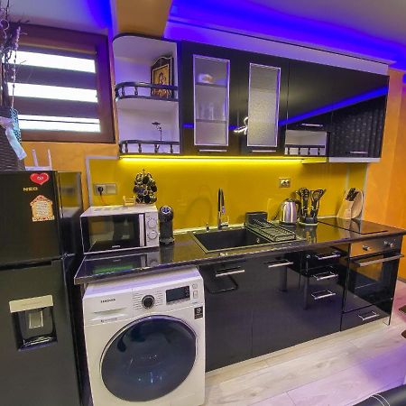 Apartament Tiana Lux Khisaria Eksteriør bilde